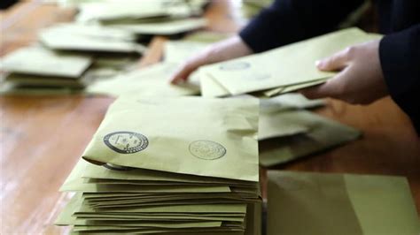 Seçimlerde oy kullanmamanın cezası var mı Oy kullanmayan kişilere ceza