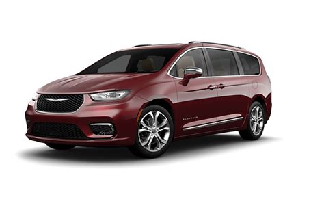 Performance Laurentides In Mont Tremblant The 2022 Chrysler Pacifica