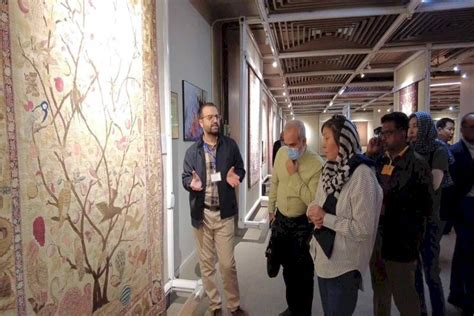 Oana Journalists Visit Tehran Carpet Museum Tehran Times