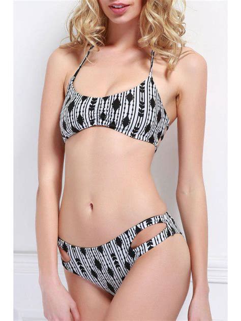 [10 off] 2021 halter neck printed openwork bikini set in white and black zaful