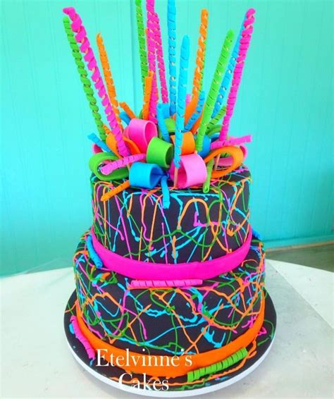 Resultado De Imagem Para Bolo De Neon Neon Birthday Cakes Glow