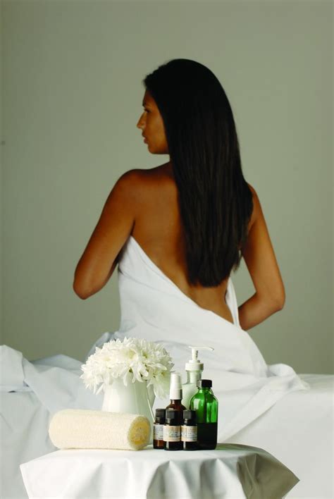 Helping Hands Massage And Aromatherapy Day Spa Services And Packages A Calm Clean Comfortable