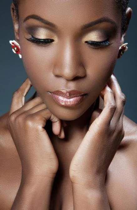 Black Womens Makeup In The 1920s Blackwomensmakeup Maquiagem Preta