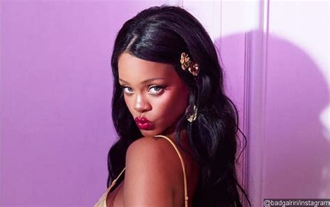 Rihanna Sizzles In Two Piece Lingerie To Promote Savage X Fenty