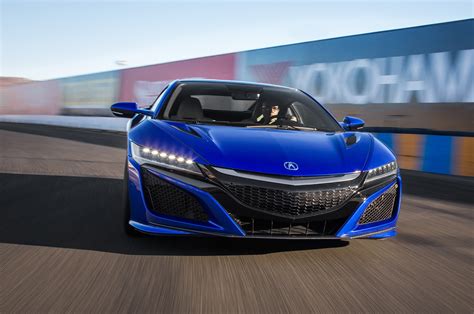 Acura Nsx Gt3 Race Car Storms Into New York Auto Show