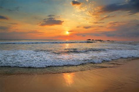 Premium Photo Landscape With Sea Sunset On Beach