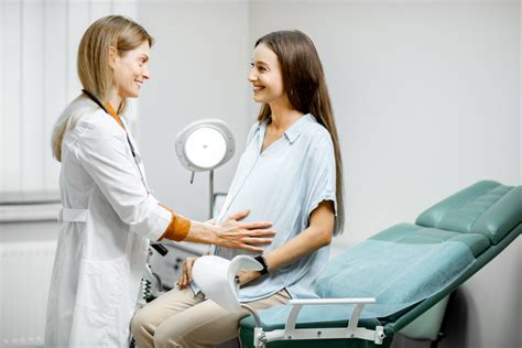 Obstetrics Gynecology Nurse Practitioner What Is It And How To Become One Ziprecruiter