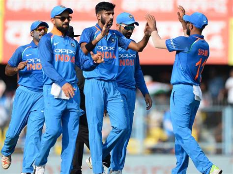 I enjoyed 1st odi as well as icc t20 final using this link only! Live Cricket Score, India vs West Indies 2nd ODI Live ...