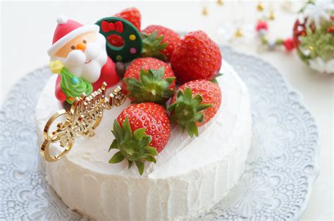 Check out our diabetic cake selection for the very best in unique or custom, handmade pieces from our cakes shops. 38+ Best Supermarket Christmas Cake 2019 Idea for You ...