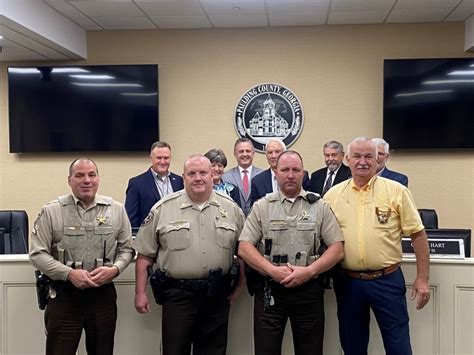 County Public Safety Award Given To Paulding Sheriffs Deputy Dallas