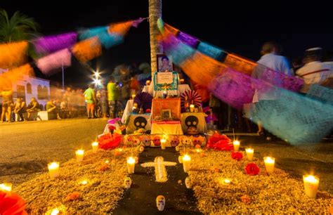DÍA DE MUERTOS Una mezcla de tradiciones que le dio a México su celebración más crucial
