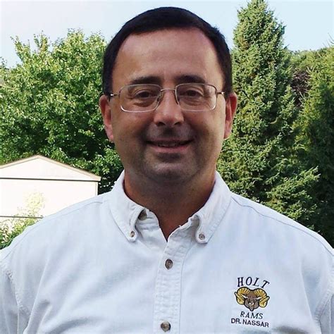 Larry nassar, who was a doctor for usa gymnastics for almost 20 years, was arrested last week on federal child pornography charges. US gymnasts in sexual abuse accusations against doctor