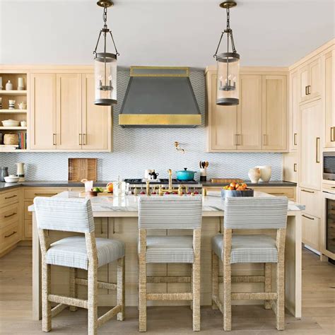 White Oak Kitchen Cabinets Tan Kitchen Cabinets Transitional