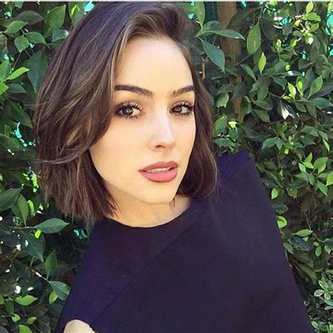 This haircut is actually good for both long and short hair. Beloved Short Haircuts for Women with Round Faces