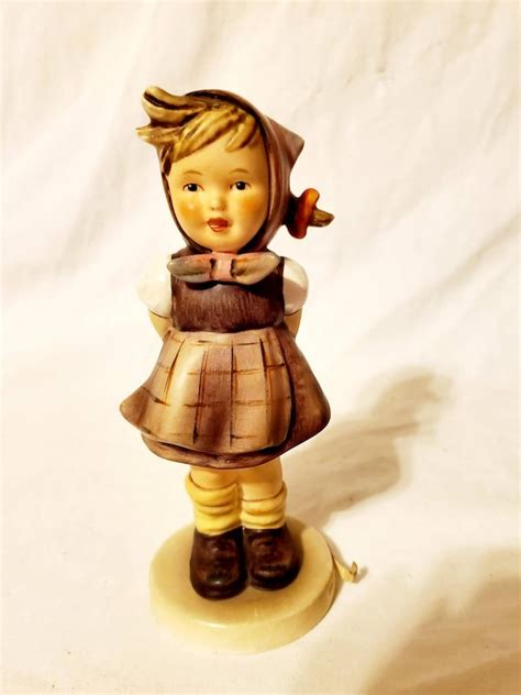 Goebel Hummel 258 Which Hand Girl Figurine With Sticker Etsy