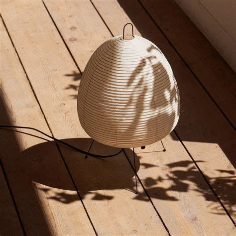 Akari light sculptures by isamu noguchi are considered icons of 1950s modern design. Akari 10A Floor Lamp in 2020 | Isamu noguchi, Japanese ...