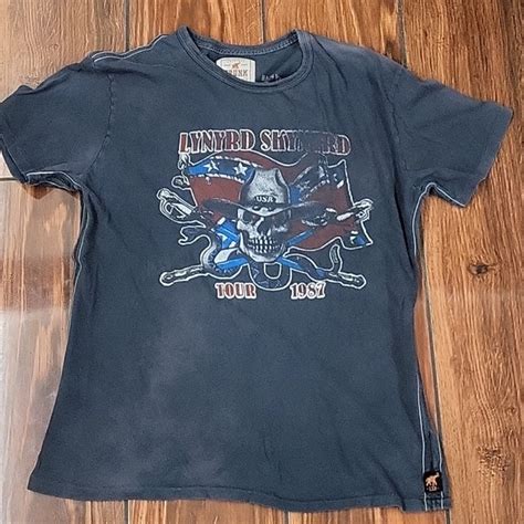 Trunk Ltd Tops Vintage Lynyrd Skynyrd T Shirt Poshmark