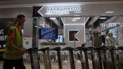 Gunmaker Kalashnikov Opens Souvenir Shop At Moscow Airport Video — Rt