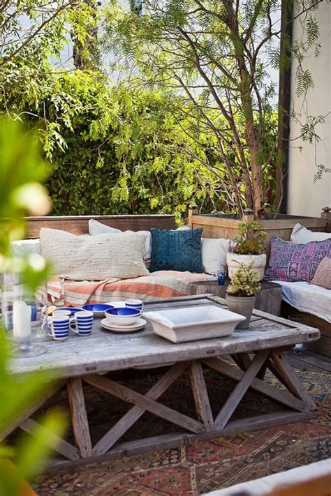 Small And Cozy Bohemian Outdoor Spaces House Design And