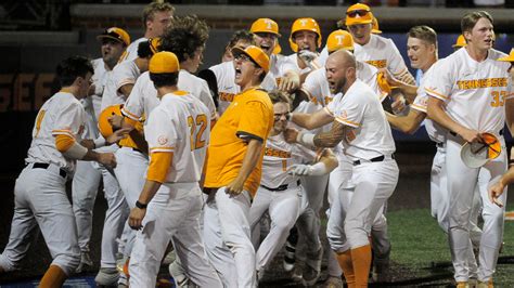 Watch Tennessee Vols baseball win with Drew Gilbert's walk-off grand slam