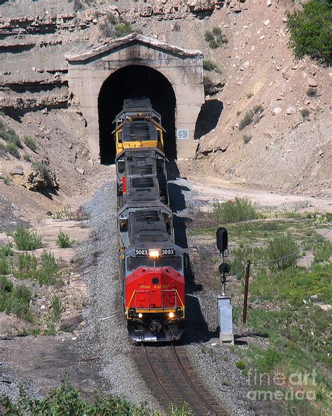 Utah Railway At Kyune Tunnel Photograph By Malcolm Howard