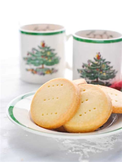 Rich scottish shortbread has few ingredients, so it's important to use your best butter here. 3-Ingredient Scottish Shortbread Cookies - The Seasoned Mom