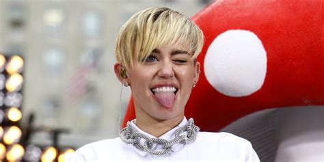 Things You Probably Didn T Know About Your Tongue Miley Cyrus Miley Cyrus Backyard Sessions