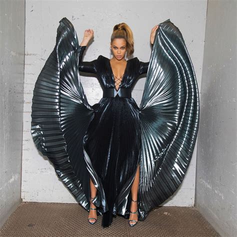 Beyonce Photoshoot Before Attending Pre Grammy 2018 Party In Nyc
