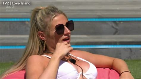 Love Island Fans Obsessed With New Pairing After Last Night S Recoupling Irish Mirror Online
