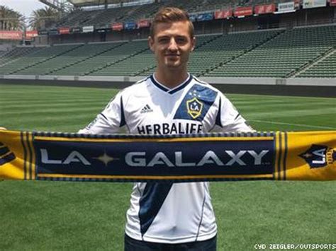 robbie rogers to become first openly gay major league soccer player
