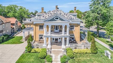 1905 Cartier Mansion For Sale In Ludington Michigan — Captivating Houses