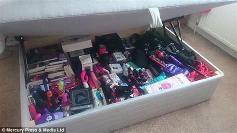 Woman Earns £3000 A Year Testing Sex Toys Daily Mail Online