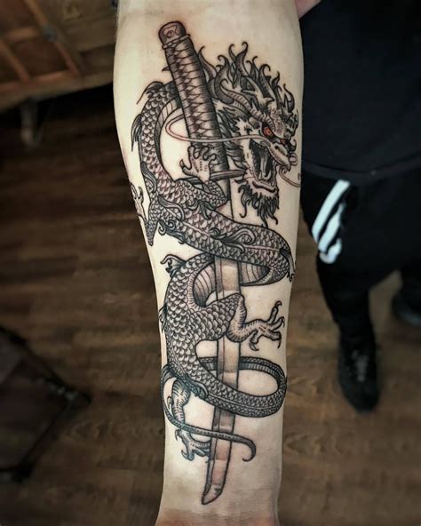 Pin On Dragon Tattoo Idea