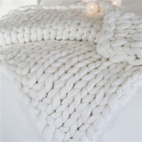 White Super Chunky Knit Blanket Pure Merino Chunky Throw Etsy In 2021