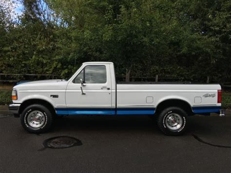 Visit cars.com and get the latest information, as well as detailed specs and features. 1994 FORD F-150 XLT 4X4 Regular Cab Long Bed With Only ...