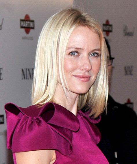 Naomi Watts Hairstyles Haircuts And Colors With Images Straight