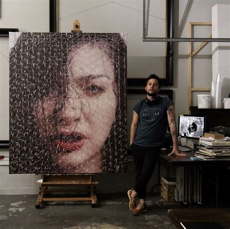 Artist Paints Portraits That Look Like They’re ‘wrapped’ In Bubble Wrap Realistic Paintings