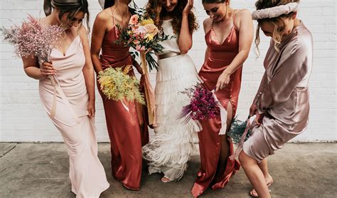 How To Choose The Color For Bridesmaid Dresses