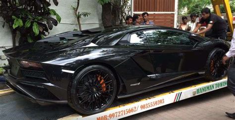 Indias First Lamborghini Aventador S Lands In Bengaluru The Supercar