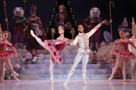 Houston Ballets The Nutcracker Returns To Wortham After Two Years Heres What To Expect