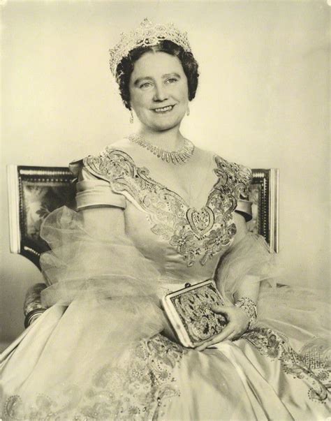another portrait photo taken in 1954 queen mother queen elizabeth british monarchy