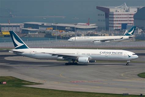 Boeing 777 300 B Hns Of Cathay Pacific Ex Emirates At Hong Kong