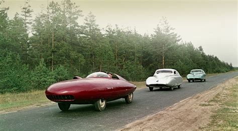 Vehicle Of The Early Space Age Space Age Styled Cars