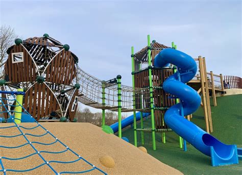 Playground Near Me - How to Find the Best Playgrounds in Your Area 