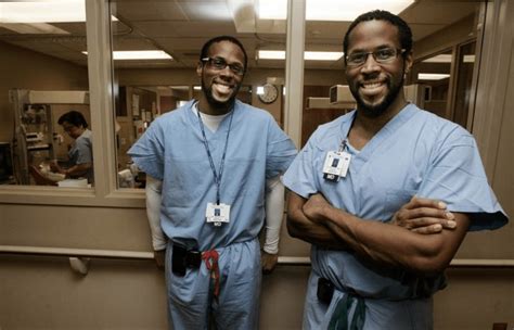 Twin Doctors Giving You A Double Dose Of Fun Medicine Blackdoctor