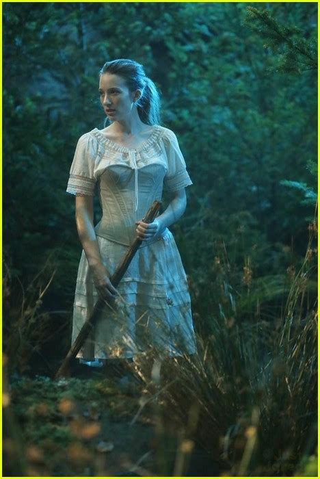 Sophie Lowe New Once Upon A Time In Wonderland Stills Photo