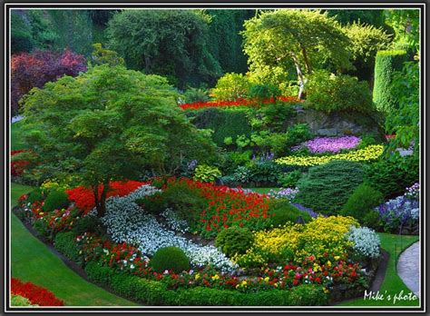 Because of its wealth of stunning natural features, costa rica routinely lands on annual lists of most beautiful countries in the world.. 13 Of The Most Beautifully Designed Flower Gardens In The ...