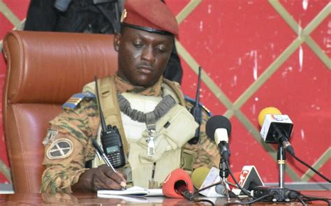 Le Capitaine Ibrahim Traoré Devient Officiellement Président Du Burkina