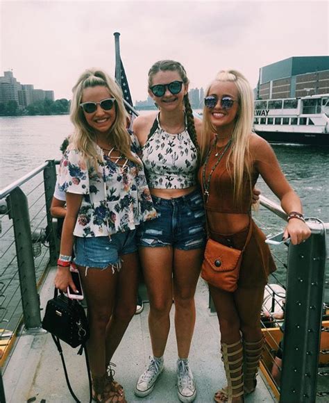 Peyton Mabry Jamie Denim Shorts Crew Women Fashion Moda Fashion Styles Fashion Illustrations