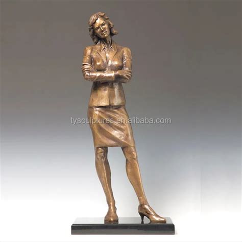 Naked Female Art Of Western Style Bronze Nude Girl Sculpture Buy